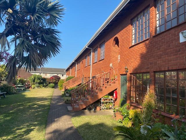 2 Bedroom Apartment / Flat For Sale in Scottburgh Central