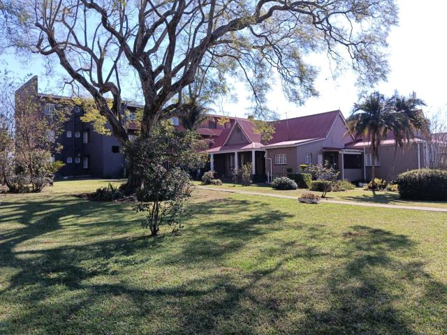 2 Bedroom Apartment / Flat For Sale in Scottsville
