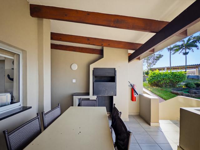 2 Bedroom Apartment / Flat For Sale in Shakas Rock