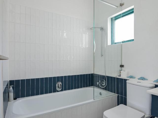 2 Bedroom Apartment / Flat For Sale in Shakas Rock
