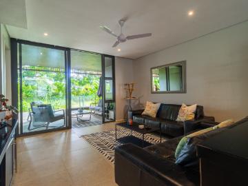 2 Bedroom Apartment / Flat For Sale in Sheffield Beach