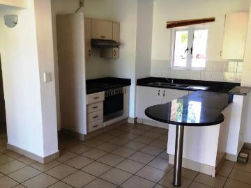 2 Bedroom Apartment / Flat For Sale in Sheffield Beach