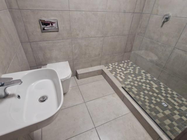2 Bedroom Apartment / Flat For Sale in Sherwood