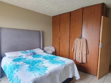 2 Bedroom Apartment / Flat For Sale in Silverton