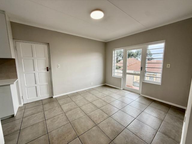 2 Bedroom Apartment / Flat For Sale in Strand Central