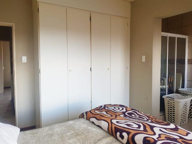 2 Bedroom Apartment / Flat For Sale in Sugar Bush Estate