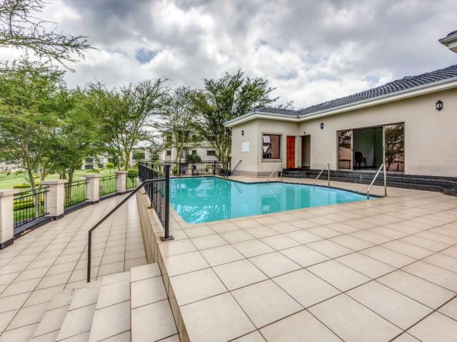 2 Bedroom Apartment / Flat For Sale in Summerset