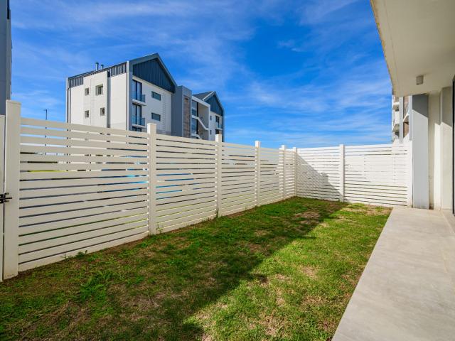 2 Bedroom Apartment / Flat For Sale in Summerstrand
