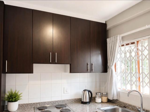 2 Bedroom Apartment / Flat For Sale in Sunningdale