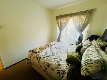 2 Bedroom Apartment / Flat For Sale in Sunninghill