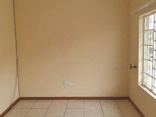 2 Bedroom Apartment / Flat For Sale in Potchefstroom Central