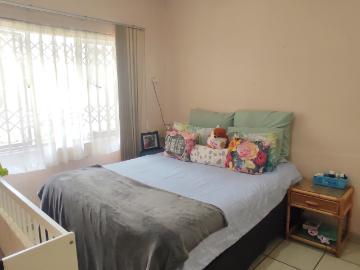 2 Bedroom Apartment / Flat For Sale in Port Edward