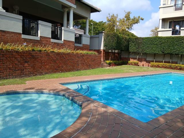 2 Bedroom Apartment / Flat For Sale in Paulshof