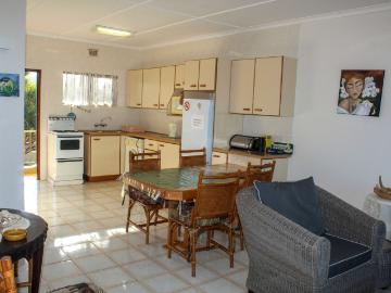 2 Bedroom Apartment / Flat For Sale in Palm Beach