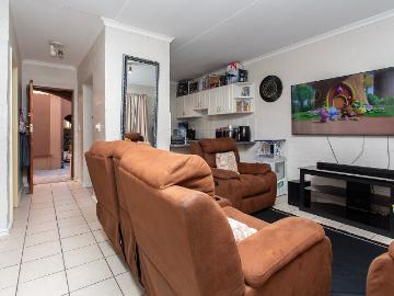 Apartment for sale in City of Cape Town - Powder room