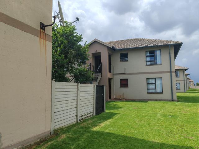 2 Bedroom Apartment / Flat For Sale in Parkrand