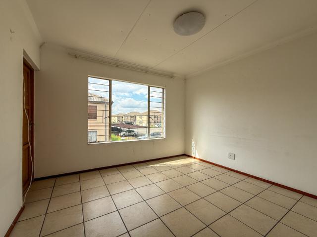2 Bedroom Apartment / Flat For Sale in Parkrand
