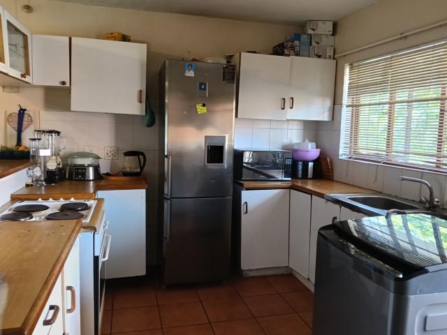 2 Bedroom Apartment / Flat For Sale in Pelham