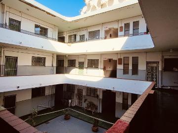 2 Bedroom Apartment / Flat For Sale in Pietermaritzburg Central