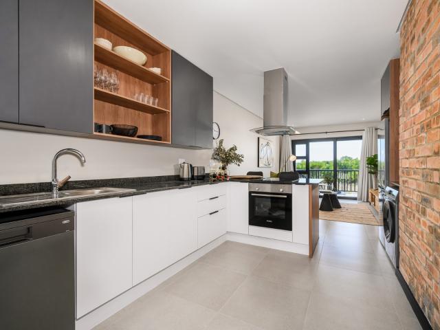 2 Bedroom Apartment / Flat For Sale in Pinelands