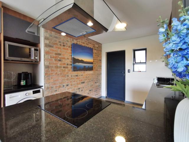 2 Bedroom Apartment / Flat For Sale in Pinelands