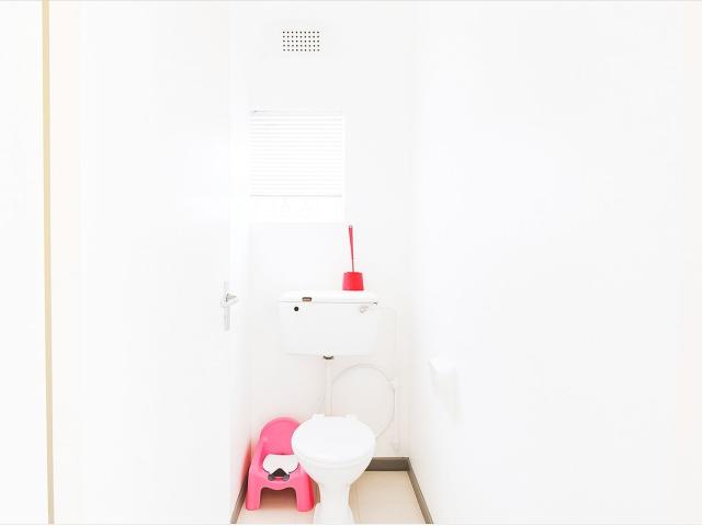 2 Bedroom Apartment / Flat For Sale in Pinetown Central