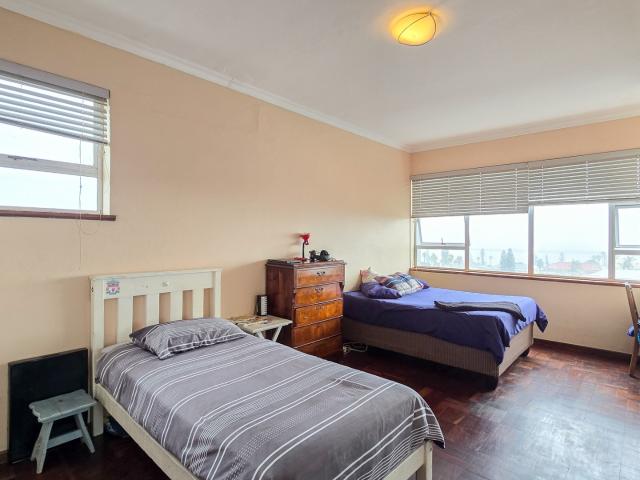 2 Bedroom Apartment / Flat For Sale in Quigney