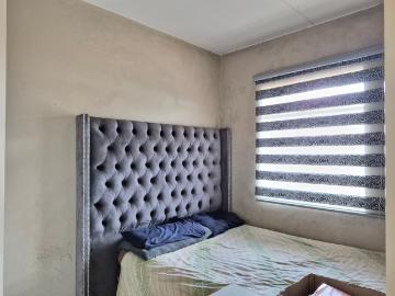 2 Bedroom Apartment / Flat For Sale in Roodepoort