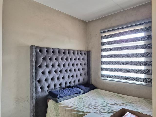 2 Bedroom Apartment / Flat For Sale in Roodepoort