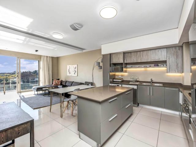 2 Bedroom Apartment / Flat For Sale in Rosebank