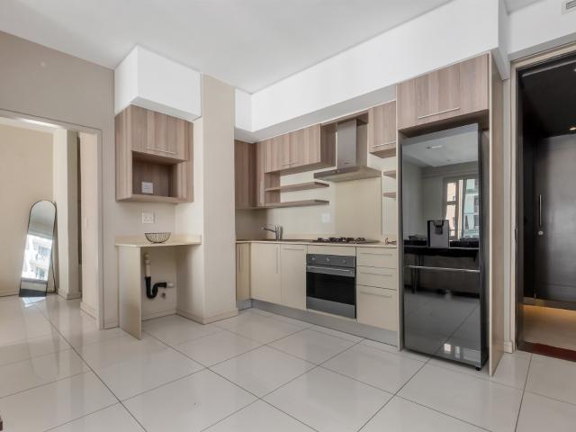 2 Bedroom Apartment / Flat For Sale in Rosebank