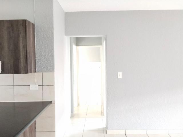 2 Bedroom Apartment / Flat For Sale in Rosettenville