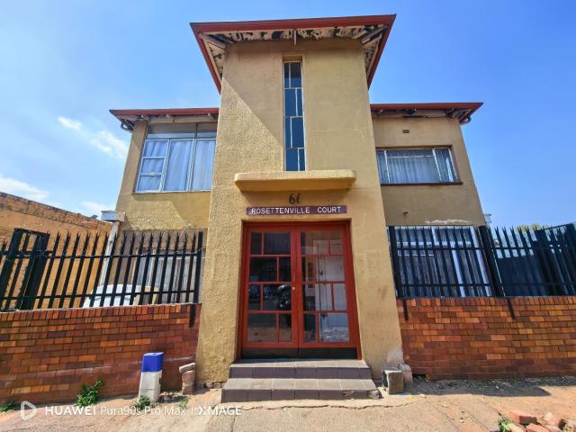 2 Bedroom Apartment / Flat For Sale in Rosettenville