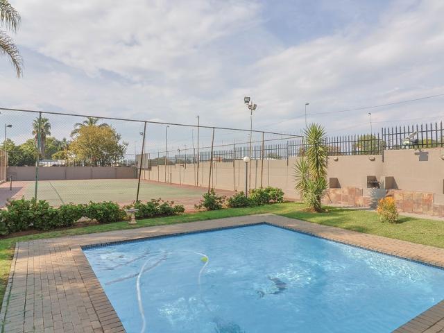 2 Bedroom Apartment / Flat For Sale in Radiokop