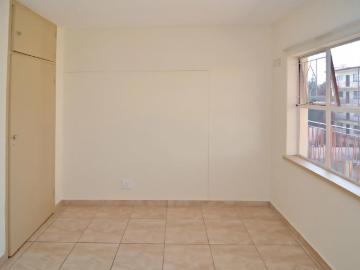 2 Bedroom Apartment / Flat For Sale in Randburg Central