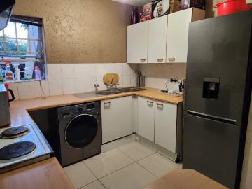 Apartment for sale in Edenvale - Grill