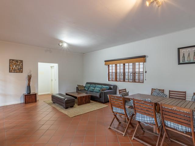 2 Bedroom Apartment / Flat For Sale in Rivonia