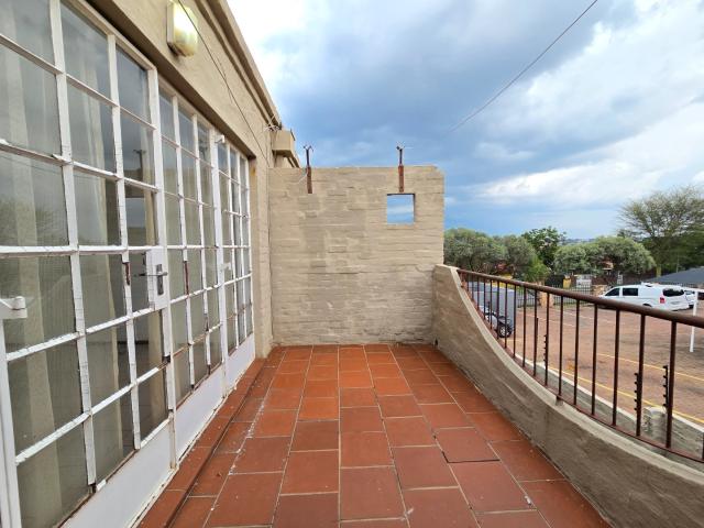 2 Bedroom Apartment / Flat For Sale in Ridgeway