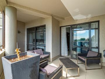 2 Bedroom Apartment / Flat For Sale in Riepen Park