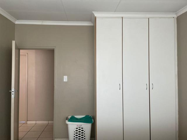 2 Bedroom Apartment / Flat For Sale in Rustenburg Central