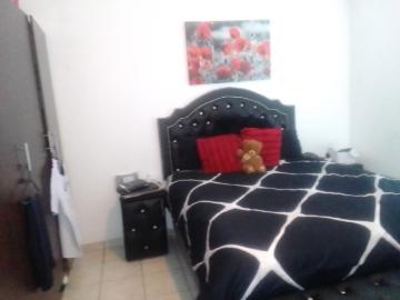 2 Bedroom Apartment / Flat For Sale in Woodhurst