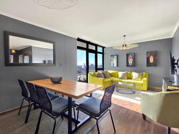 2 Bedroom Apartment / Flat For Sale in Woodstock