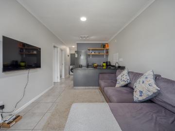 2 Bedroom Apartment / Flat For Sale in Waterfall