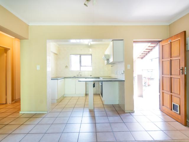 2 Bedroom Apartment / Flat For Sale in Waterford Estates