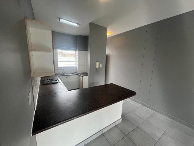 2 Bedroom Apartment / Flat For Sale in Waterkloof Glen