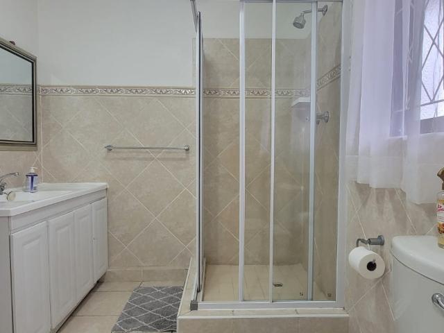 2 Bedroom Apartment / Flat For Sale in Warner Beach