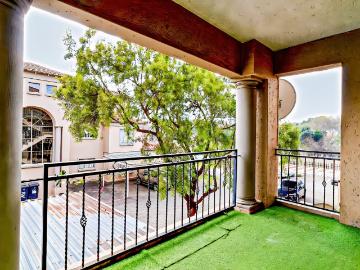 2 Bedroom Apartment / Flat For Sale in Weltevreden Park