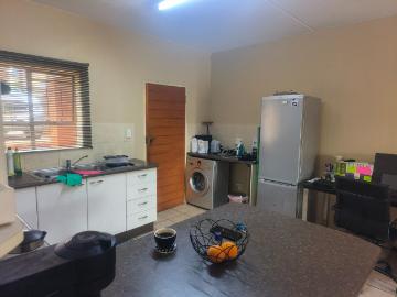 2 Bedroom Apartment / Flat For Sale in Weltevreden Park