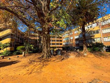 2 Bedroom Apartment / Flat For Sale in West Turffontein