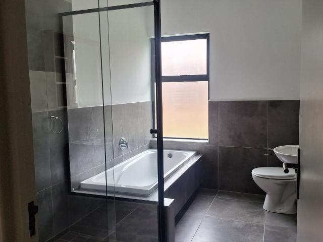 2 Bedroom Apartment / Flat For Sale in Westbrook